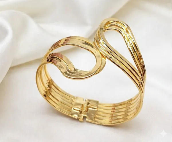 Gold_Golden_Gala_Wrap_Bracelet_For_Women